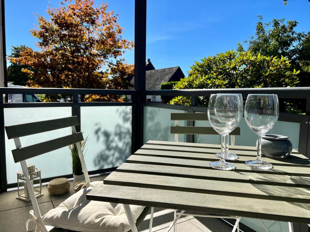 Design Apartment Mit Balkon - Kueche - Netflix エッセン エクステリア 写真