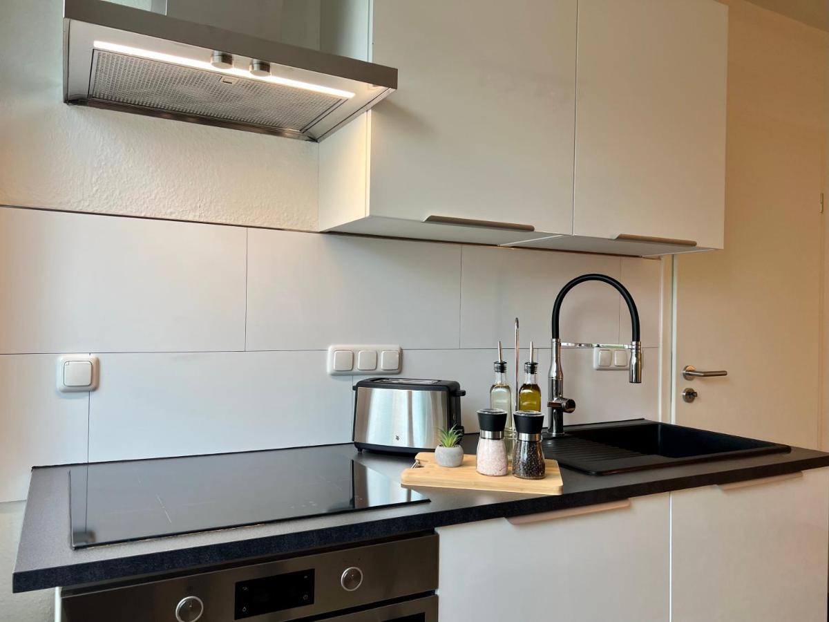 Design Apartment Mit Balkon - Kueche - Netflix エッセン エクステリア 写真
