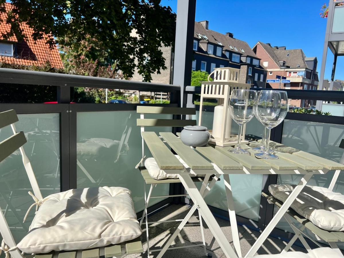 Design Apartment Mit Balkon - Kueche - Netflix エッセン エクステリア 写真